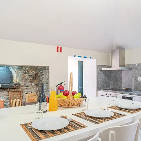 Holiday home Historical Quinta Vista Mar Do Arco *